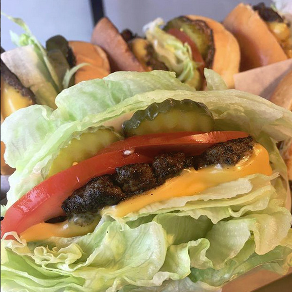 California Burgers - The Calabasas Burger